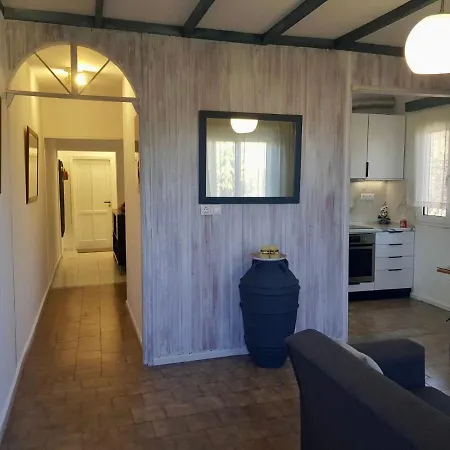 Tranquil Garden Holiday home